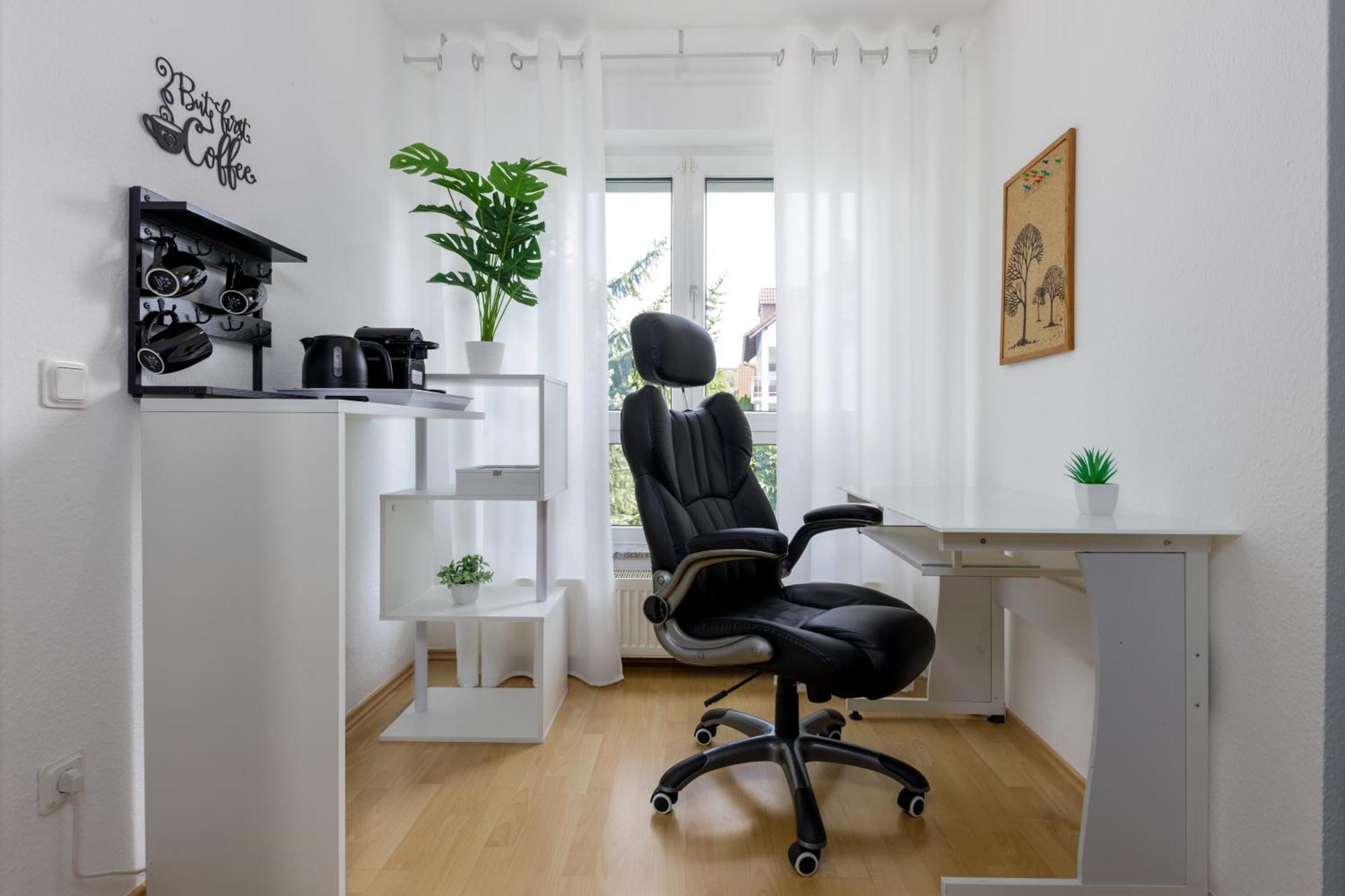 2 Zimmer Wohnung, Kueche, Bad, Balkon, Netflix Alzey Exterior photo